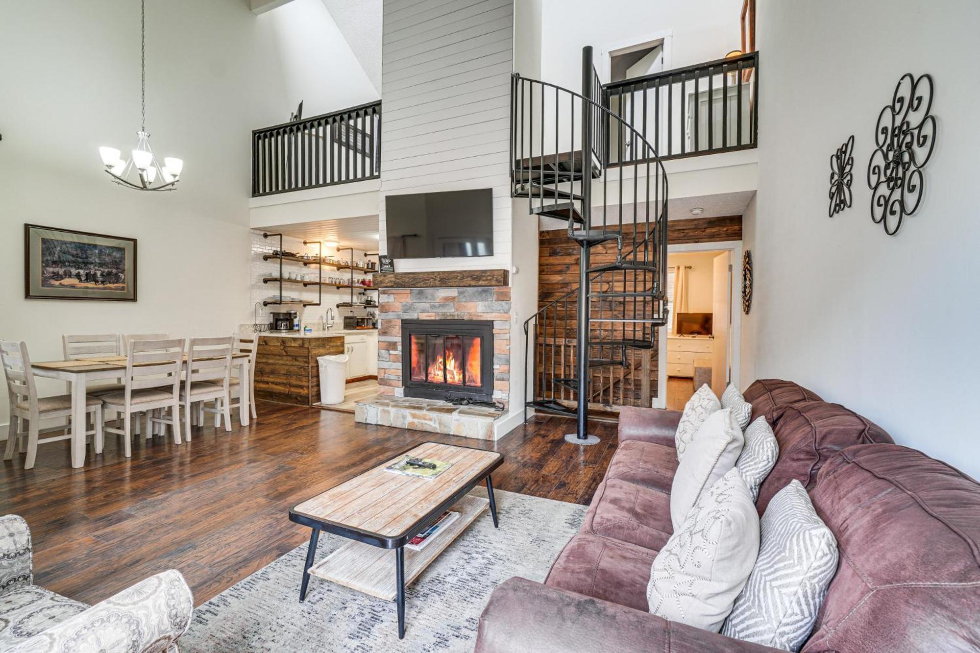 Gatlinburg Mountain Townhome With Pool Access! Eksteriør billede