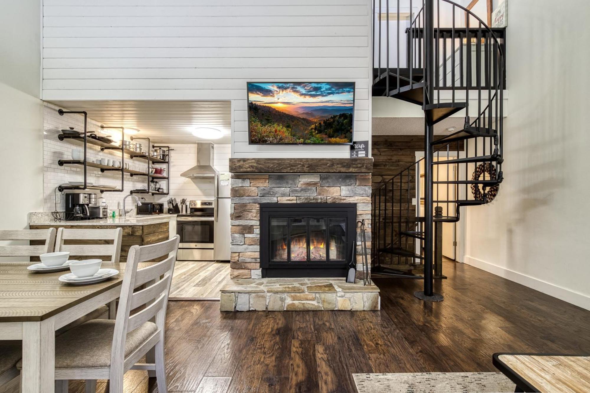 Gatlinburg Mountain Townhome With Pool Access! Eksteriør billede